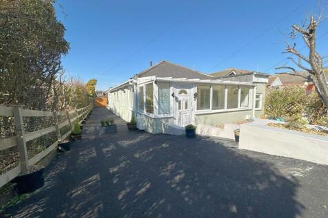 Telscombe Cliffs Way, Telscombe... 3 bed detached bungalow for sale