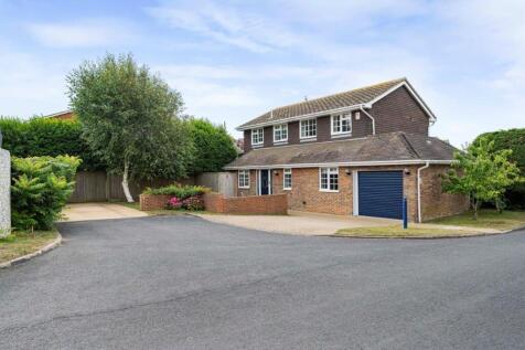 Rustic Park, Telscombe Cliffs, BN10 7SW 4 bed detached house for sale