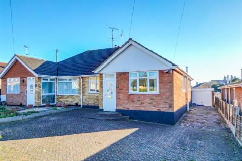 3 bedroom semi-detached bungalow for sale