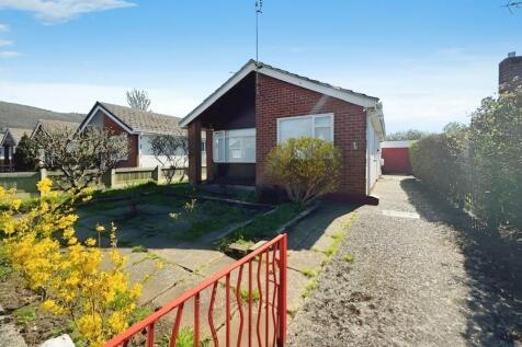 36 The Meadows, Prestatyn... 3 bed detached bungalow for sale