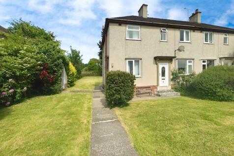 3 Dyffryn Teg, Rhuallt, Denbighshire... 3 bed semi