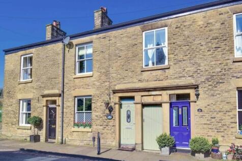 Adlington Road, Bollington 2 bed terraced house for sale