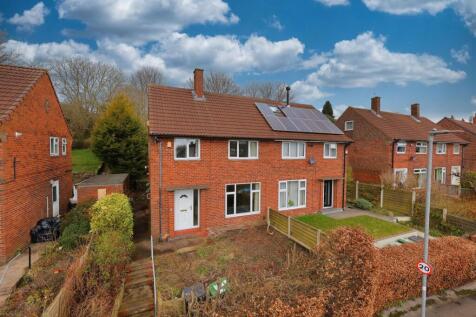 3 bedroom semi-detached house for sale