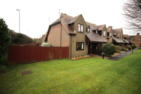 Courville Close, Alveston, Bristol 2 bed end of terrace house for sale