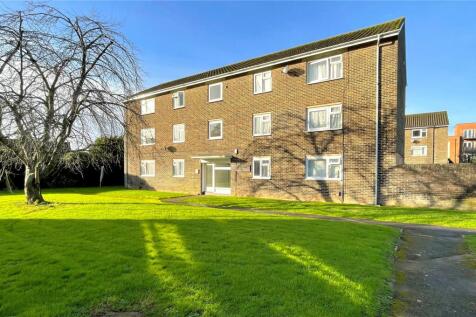 Crombie Close, Waterlooville... Studio for sale