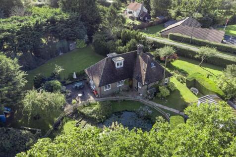 Prinkle Lane, Bodle Street Green 3 bed detached bungalow for sale