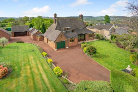 Mold Road, Mynydd Isa, CH7 4 bed detached house for sale