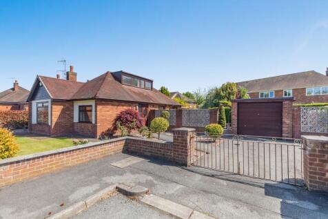 Glynnedale Park, Hawarden, CH5 2 bed detached bungalow for sale