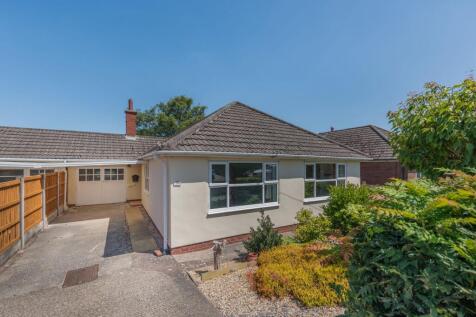 Penlan Drive, Hawarden, CH5 3 bed detached bungalow for sale