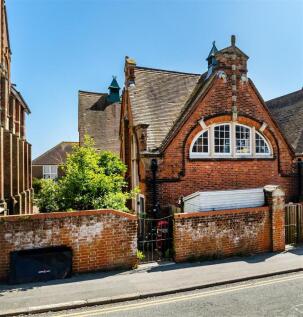 1 bedroom end of terrace house for sale