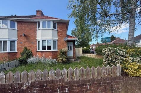 2 bedroom semi-detached house for sale