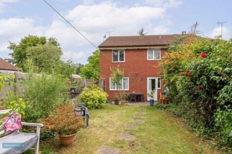 STAPLEGROVE 1 bed end of terrace house for sale
