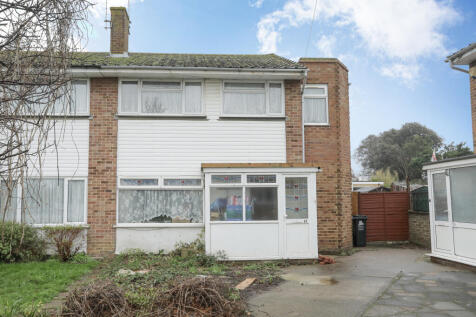5 bedroom semi-detached house for sale