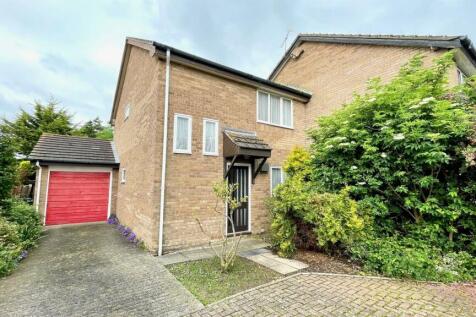 Queensway, Liddell Park, Llandudno 3 bed link detached house for sale