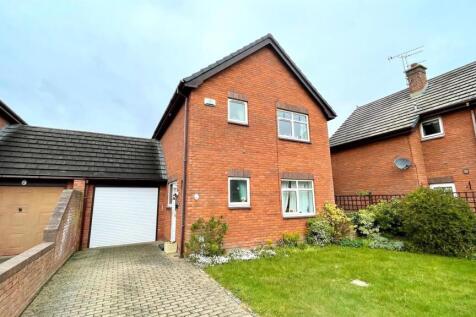 The Close, Penrhyn Bay, Llandudno 3 bed detached house for sale