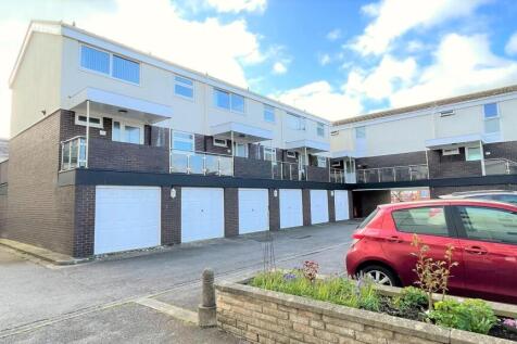 Nevill Crescent, Llandudno 3 bed apartment for sale