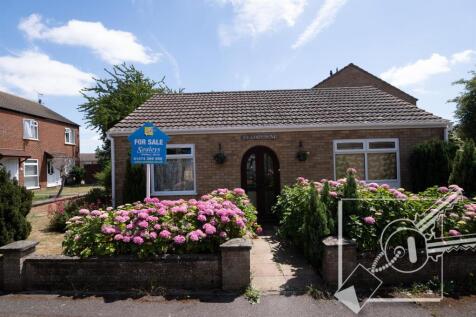 Cobsdene, Gravesend 2 bed bungalow for sale