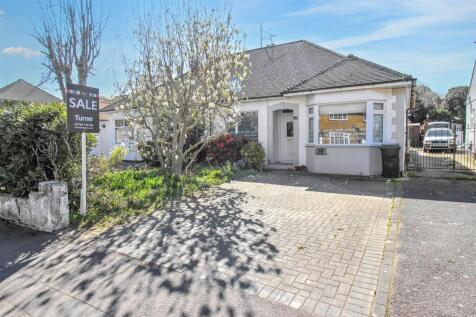 2 bedroom semi-detached bungalow for sale