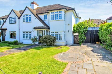 4 bedroom semi-detached house for sale
