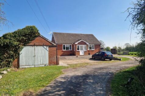 Hackness Road, East Huntspill... 3 bed bungalow for sale