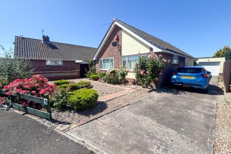 Avalon Road, Highbridge, Somerset, TA9 3 bed bungalow for sale