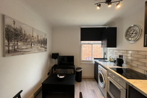 Spencer Avenue, Coventry, CV5 1 bed flat for sale