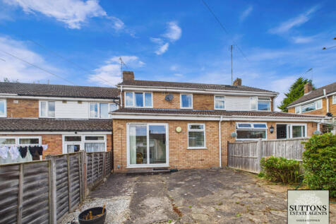Shetland Close, CV5 Eastern Green 3 bed terraced house for sale