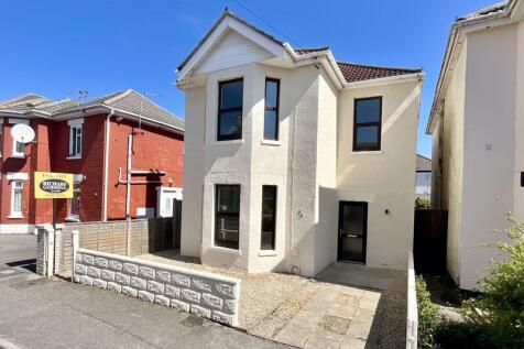 Rosebery Road, Pokesdown, Bournemouth 3 bed detached house for sale