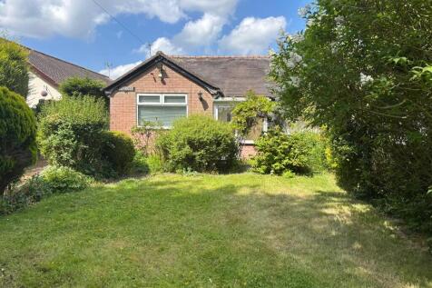 3 bedroom semi-detached bungalow for sale