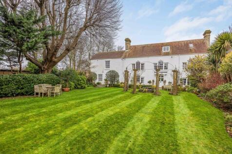 Hospital Lane, Portchester, Fareham 7 bed character property for sale