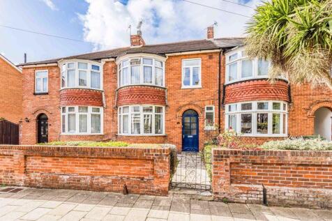 Queen's Grove, Southsea 3 bed terraced house for sale