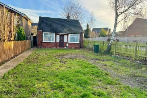 3 bedroom detached bungalow for sale