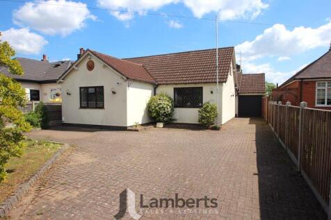 Evesham Road, Astwood Bank, Redditch 3 bed detached house for sale