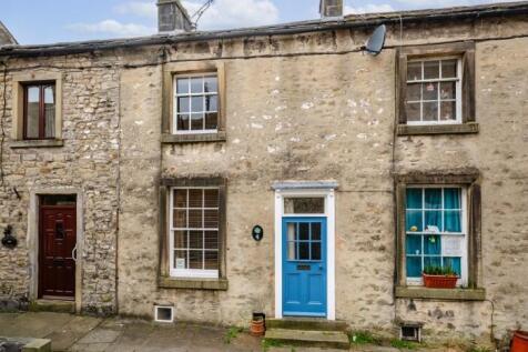 Victoria Street, Settle BD24 2 bed cottage for sale
