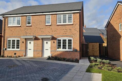2 bedroom semi-detached house for sale