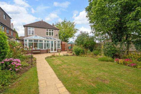 Cawston Lane Dunchurch, Warwickshire... 3 bed detached house for sale