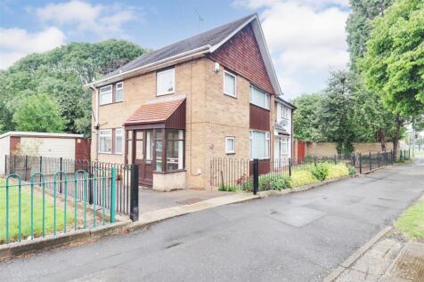 Anlaby Park Road South, Hull 3 bed semi