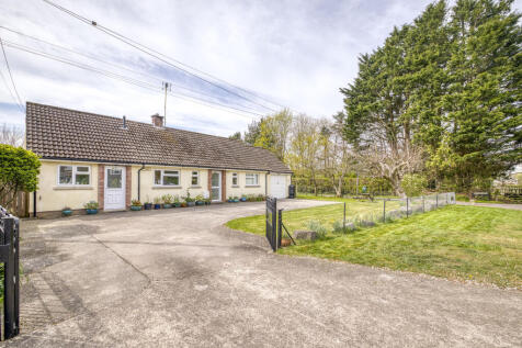 Middle Brooks, Street 3 bed detached house for sale