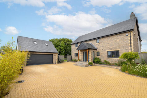 Old Nursery Drive, Ashcott 4 bed detached house for sale