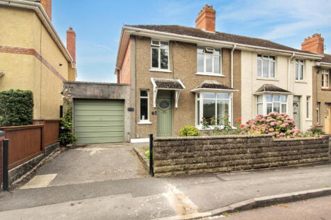 Elmhurst Lane, Street 3 bed end of terrace house for sale