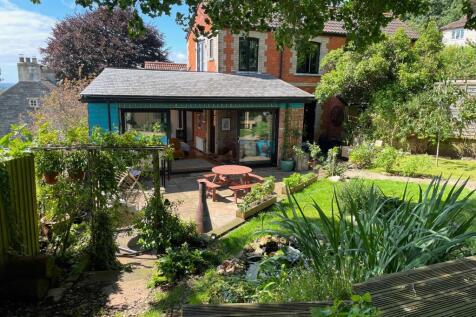 Bell House, Coursing Batch... 4 bed detached house for sale