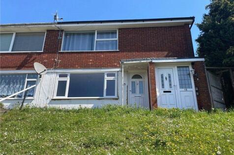Porlock Drive, Bedfordshire LU2 2 bed maisonette for sale