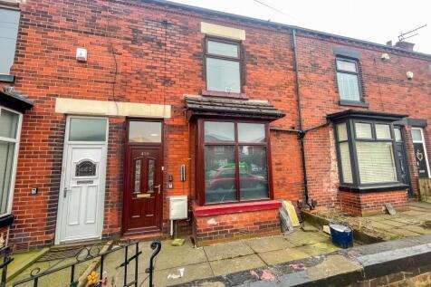 5 bedroom terraced house for sale
