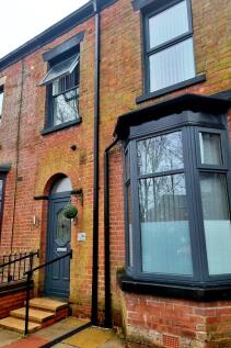 6 bedroom terraced house for sale