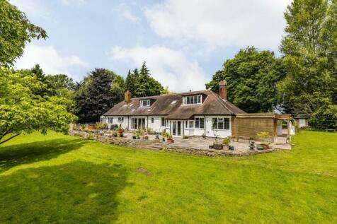 6 bedroom detached house for sale