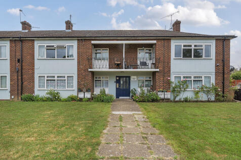 Cabell Road, Guildford, Surrey 1 bed apartment for sale