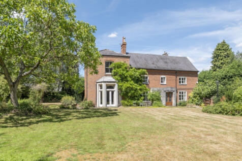 Leicester LE9 5 bed detached house for sale