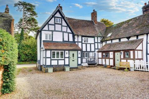 Ramblecote, 41 Evesham Road, Norton... 3 bed cottage for sale