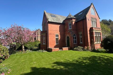 Cemetery Lodge, Queens Road, M41 5 bed detached house for sale