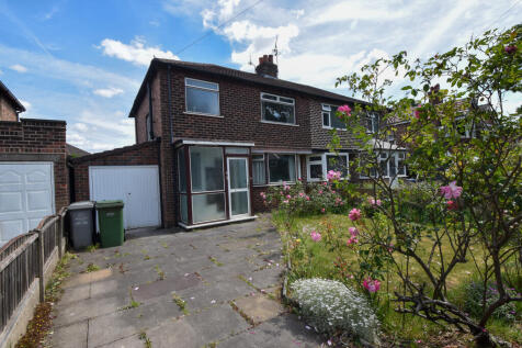 Hayeswater Road, Urmston, M41 3 bed semi